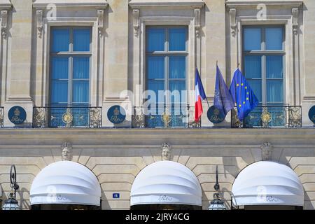 L'élégant Ritz Paris est l'un des 10 hôtels Palace de la capitale française, Paris FR Banque D'Images