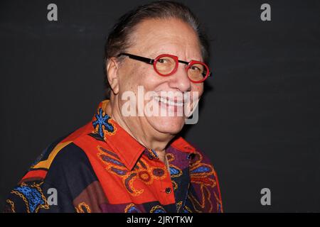 Newport Beach, Californie, États-Unis. 25th août 2022. Arturo Sandoval, musicien de jazz, a fait ses coulisses lors de la soirée de sortie de l'album « Rhythm & Soul » d'Arturo Sandoval au Campus JAX de Newport Beach, en Californie. Crédit: Sheri Determan Banque D'Images