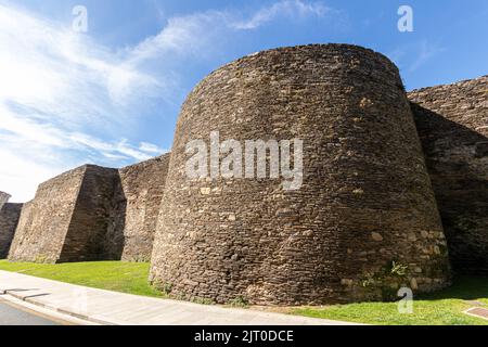 Lugo, Espagne. Les murs de l'ancienne ville romaine de Lucus Augusti. Un site du patrimoine mondial en Galice Banque D'Images