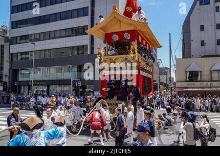 Gion Matsuri (Festival de Gion), défilé de chars, le Taka yama (faucon float), Kyoto, Japon Banque D'Images