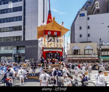 Gion Matsuri (Festival de Gion), défilé de chars, le Taka yama (faucon float), Kyoto, Japon Banque D'Images