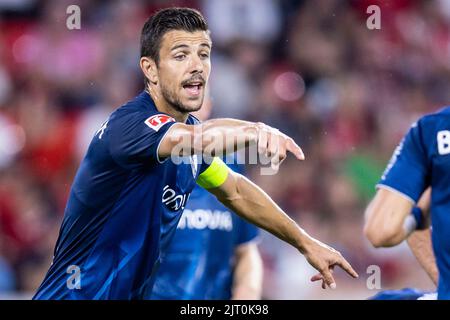 Freiburg im Breisgau, Allemagne. 26th août 2022. Football: Bundesliga, SC Freiburg - VfL Bochum, Matchday 4, Europa-Park Stadion. Gestes Anthony Losilla de Bochum. Crédit : Tom Weller/dpa/Alay Live News Banque D'Images