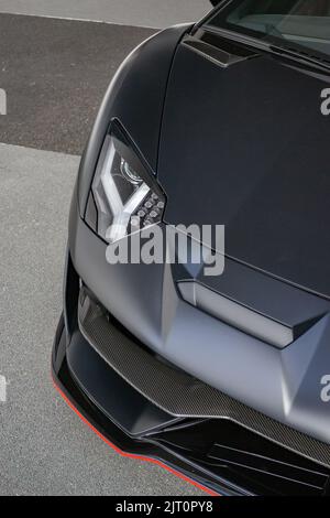 Une voiture de luxe Lamborghini Aventador SVJ noir mat Banque D'Images