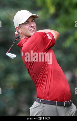 Atlanta, Géorgie, États-Unis. 26th août 2022. Adam Scott débarque du 2nd trous lors du deuxième tour du championnat DE TOUR au club de golf d'East Lake. (Image de crédit : © Debby Wong/ZUMA Press Wire) Banque D'Images