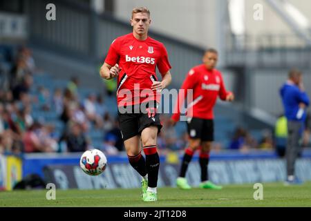 Liam Delap de Stoke City se réchauffe avant le match de championnat Sky Bet à Ewood Park, Blackburn. Date de la photo: Samedi 27 août 2022. Banque D'Images