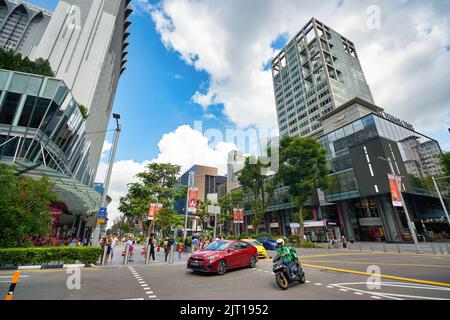 SINGAPOUR - VERS JANVIER 2020 : vue sur la rue de Singapour. Banque D'Images