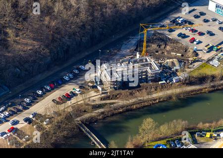 Vue aérienne, chantier de construction de la nouvelle brasserie Am Obersee, Sea Bounce - aire de jeux intérieure et salle de trampoline, BiggeSeeFront Cafe Extrablatt, Biggesee Banque D'Images