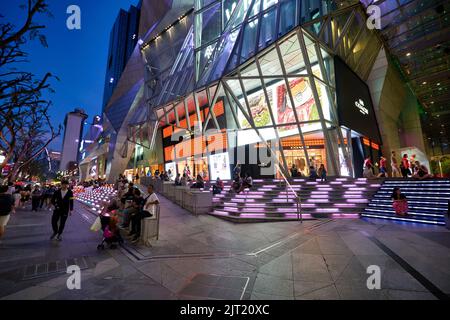 SINGAPOUR - VERS JANVIER 2020 : vue sur la rue de Singapour. Banque D'Images