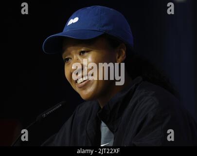 Flushing Meadow, États-Unis. 27th août 2022. Naomi Osaka s'adresse aux médias lors des championnats américains de tennis 2022 au Centre national de tennis de l'USTA Billie Jean King, samedi, à 27 août 2022, à New York. Photo de John Angelillo/UPI crédit: UPI/Alay Live News Banque D'Images