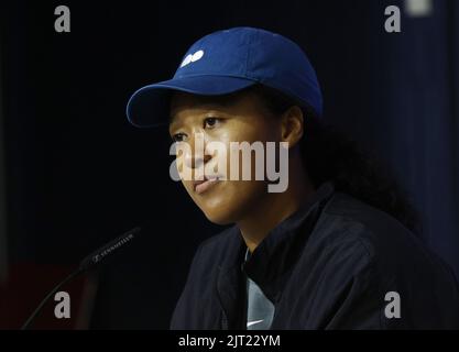 Flushing Meadow, États-Unis. 27th août 2022. Naomi Osaka s'adresse aux médias lors des championnats américains de tennis 2022 au Centre national de tennis de l'USTA Billie Jean King, samedi, à 27 août 2022, à New York. Photo de John Angelillo/UPI crédit: UPI/Alay Live News Banque D'Images