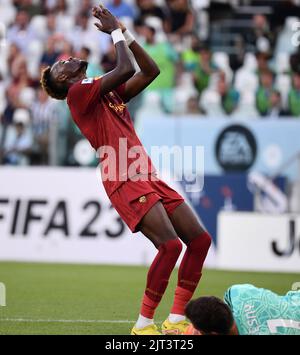 Turin, Italie. 27th août 2022. Tammy Abraham de Roma réagit lors d'une série Un match de football entre le FC Juventus et Roma à Turin, Italie, le 27 août 2022. Credit: Federico Tardito/Xinhua/Alamy Live News Banque D'Images