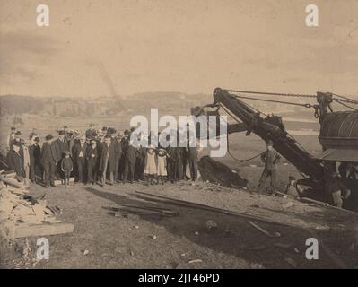 Turning First sod, chemin de fer Goderich et Guelph, 12 septembre 1904 (16439844567). Banque D'Images