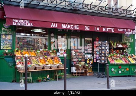 France. Paris (75) 18th arrondissement. Quartier de Montmartre. Épicerie au marche de la Butte (Maison Collignon) utilisée comme cadre pour les célèbres Banque D'Images