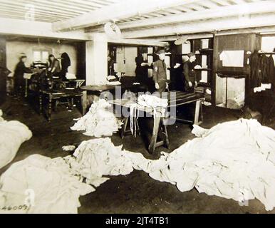 Blanchisserie de l'armée américaine, base Hospital -30, Royat, Puy de Dome, France, 1919 (32648921866). Banque D'Images