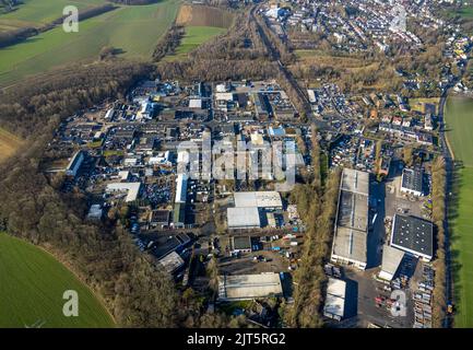 Vue aérienne, recyclage de voitures dans la zone industrielle de la rue de la rue de la rue de la rue de la rue de la rue, dans le district de Gerthe à Bochum, dans la région de la Ruhr, en Rhénanie-du-Nord-Westphalie, Banque D'Images