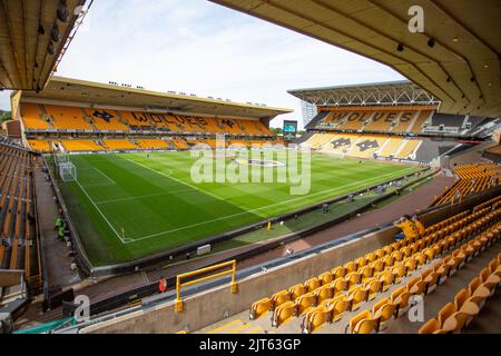 Vue générale du stade de Moulineaux avant le match de la Premier League entre Wolverhampton Wanderers et Newcastle United à Molineux, Wolverhampton, le dimanche 28th août 2022. Banque D'Images