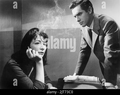 Juliette Greco, Bradford Dillman, sur le tournage du film, 'crack in the Mirror', 20th Century-Fox, 1960 Banque D'Images