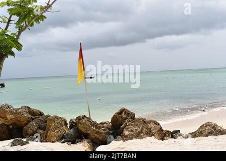 Pigeon point Beach dans le parc du patrimoine de Pigeon point à Tobago, Antilles. Banque D'Images