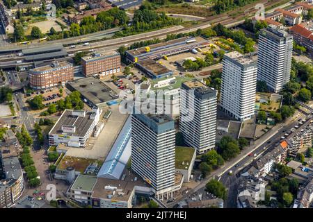Vue aérienne, zone autour du bureau de poste principal, gare principale, piste cylinaire, immeubles de Dickswall, vieille ville I - Sud-est, Mülheim an der Ruhr, Banque D'Images