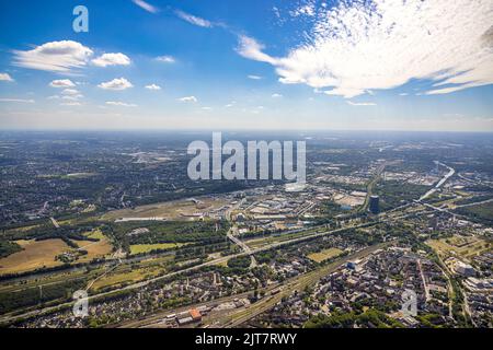 Vue aérienne, Westfield Centro Oberhausen, centre commercial Neue Mitte avec gasometer, Borbeck, Oberhausen, région de la Ruhr, Rhénanie-du-Nord-Westphalie, Allemagne, Banque D'Images