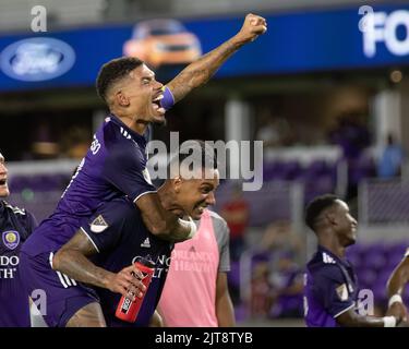 Orlando, États-Unis. 28th août 2022. Junior Urso (11 Orlando City) célèbre la victoire du match de football Major League entre Orlando City et le New York City FC au stade Exploria d'Orlando, en Floride. (Foto: Andrea Vilchez/Sports Press photo/C - DÉLAI D'UNE HEURE - ACTIVER FTP UNIQUEMENT SI LES IMAGES DE MOINS D'UNE HEURE - Alay) crédit: SPP Sport Press photo. /Alamy Live News Banque D'Images