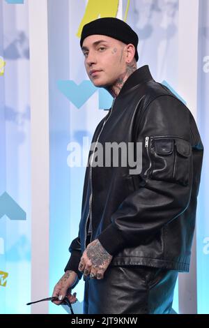 Newark, New Jersey, États-Unis. 28th août 2022. Blackbear aux arrivées des MTV Video Music Awards (VMA) 2022 - arrivées 1, Prudential Centre, Newark, NJ 28 août 2022. Crédit : Kristin Callahan/Everett Collection/Alay Live News Banque D'Images