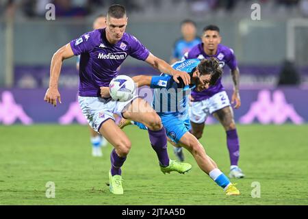 Stade Artemio Franchi, Florence, Italie, 28 août 2022, Nikola Milenkovic (ACF Fiorentina) et Khvicha Kvaratskhelia (SSC Napoli) pendant l'ACF Fior Banque D'Images