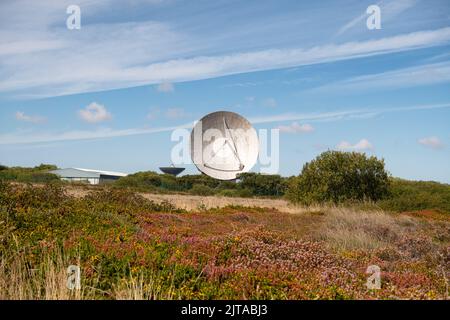 Goonhilly satellite Earth Station,Cornwall,joue un rôle dans le lancement d'Artemis 1, Goonhilly Earth Station,Cornwall jouera un rôle clé lorsque la NASA lance sa nouvelle fusée de lune lundi, ... La station terrestre Goonhilly de Cornwall aidera à surveiller la lune Artemis 1, l'espace Cornwall Banque D'Images