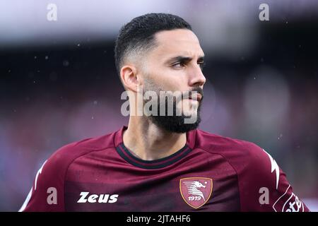 Salerno, Italie. 28th août 2022. Dylan Bronn des États-Unis de Salernitana regarde pendant la série Un match entre les États-Unis Salernitana 1919 et Sampdoria au Stadio Arechi, Salerno, Italie, le 28 août 2022. Credit: Giuseppe Maffia/Alay Live News Banque D'Images