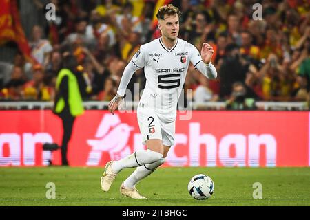 Objectif, France, France. 27th août 2022. Joe RODON de Rennes lors du match de la Ligue 1 entre RC Lens et le Stade Rennais (Rennes) au stade Bolaert-Delelis sur 27 août 2022 à Lens, France. (Image de crédit : © Matthieu Mirville/ZUMA Press Wire) Banque D'Images