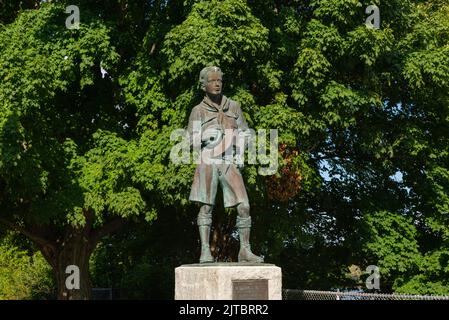 Ottawa, Illinois - États-Unis - 23 août 2022 : tombe et monument pour le fondateur des scouts d'Amérique William D. Boyce, érigé en Banque D'Images