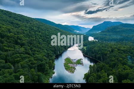 Vue aérienne du parc national Jacques-Cartier Banque D'Images