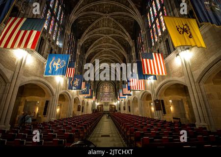 West point, NY - USA - 26 août 2022 vue intérieure de la chapelle historique des cadets de l'Académie militaire des États-Unis. La chapelle est un exemple tardif Banque D'Images