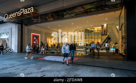 Brisbane, Queensland, Australie - entrée au centre commercial Queens Plaza Banque D'Images