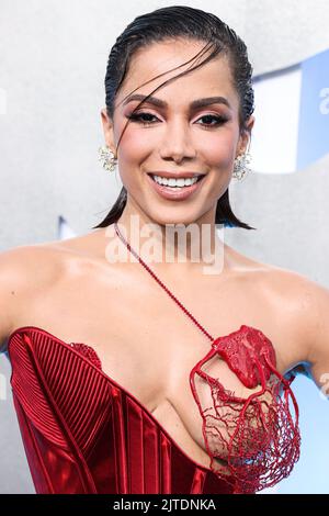 Newark, États-Unis. 29th août 2022. NEWARK, NEW JERSEY, Etats-Unis - AOÛT 28 : ANITTA porte une couture Schiaparelli avec des chaussures d'Accori et des bijoux Tiffany and Co., arrive aux MTV Video Music Awards 2022 qui se tiennent au Prudential Center sur 28 août 2022 à Newark, New Jersey, Etats-Unis. (Photo de Xavier Collin/image Press Agency) Credit: Image Press Agency/Alay Live News Banque D'Images