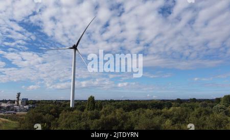 Vue aérienne des dommages causés par l'incendie d'une éolienne, Cargill, Oak Road, Kingston upon Hull Banque D'Images