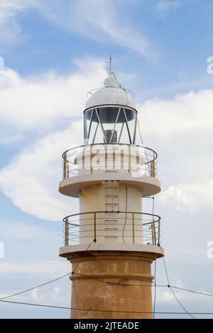 Phare, loin de Tramuntana Trail, Ile Dragonera, Majorque, Espagne Banque D'Images