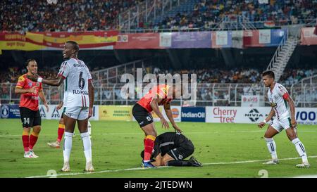 Kolkata, Inde. 28th août 2022. Les différents moments du match du groupe B du tournoi de football de la coupe Durand 131st entre les deux plus grands géants du football de club et le grand rival depuis des décennies. Mohunbagan (ATKMB) et Eastbengal (EEBFC) au stade de Salt Lake (VYBK), Kolkata, Inde, le 28th août 2022. Mohunbagan remporte le match de haute tension par 1-0 (Credit image: © Amlan Biswas/Pacific Press via ZUMA Press Wire) Banque D'Images