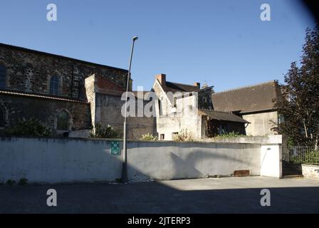 EGLISE NOTRE DAME DE MONTLUÇON. ALLIER. FRANCE Banque D'Images