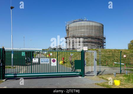 Nordsee Gas terminal Brunsbüttel, réservoir surélevé pour gaz liquide Banque D'Images