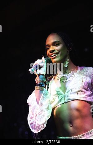 Acteur Heartstopper Yasmin Finney. Elle est connue pour son rôle d'elle