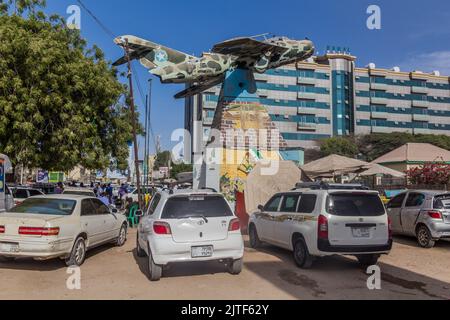 HARGEISA, SOMALILAND - 11 AVRIL 2019 : Mémorial de guerre d'Hargeisa dans le centre de Hargeisa, capitale du Somaliland Banque D'Images