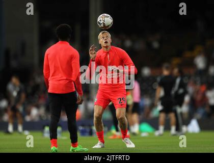 Craven Cottage, Fulham, Londres, Royaume-Uni. 30th août 2022. Premier League football, Fulham versus Brighton : Jan Paul van Hecke de Brighton & amp ; Hove Albion Warming UP Credit : action plus Sports/Alay Live News Banque D'Images