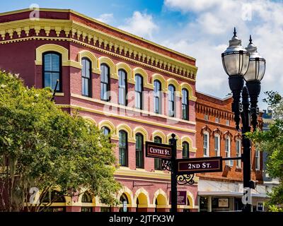 Bâtiments sur Center Street dans le village de Fernandina Beach sur Amelia Island Florida USA Banque D'Images