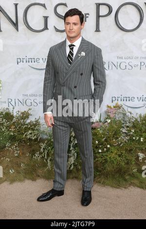 Benjamin Walker, le Seigneur des anneaux : les anneaux du pouvoir - première mondiale, Leicester Square, Londres, Royaume-Uni, 30 août 2022, Photo de Richard Goldschmid Banque D'Images