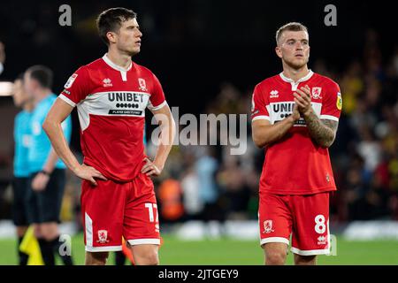 Watford, Royaume-Uni. 30th août 2022. Paddy McNair #17 de Middlesbrough et Riley McGree #8 de Middlesbrough look abattu après avoir perdu 2:1 en temps supplémentaire à Watford, Royaume-Uni, le 8/30/2022. (Photo de Richard Washbrooke/News Images/Sipa USA) crédit: SIPA USA/Alay Live News Banque D'Images