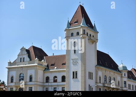 Le célèbre bâtiment administratif du quartier de Vienne en 13th, à Favoriten Banque D'Images