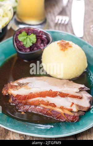 Avec des boulettes de porc grillées bavarois Banque D'Images