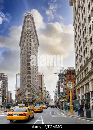Street and Cab Manhatten, New York City, Amérique du Nord, États-Unis Banque D'Images