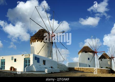 Moulins à vent sur Mykonos, Grèce, Cyclades, Mykonos Banque D'Images